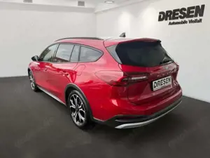 Ford Focus Active X+Kamera+Navi+Sitzheizung+Lenkradheizung Bild 4