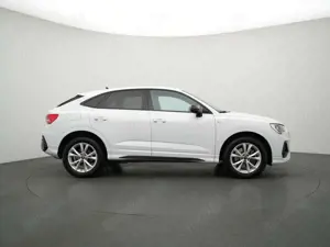 Audi Q3 Sportback e S line S-TRON AHK NAVI VIRT LE Bild 2