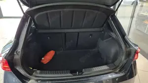 SEAT Leon 1.5 eTSI DSG FR *ACC*Navi*Sitzheizung* Bild 5