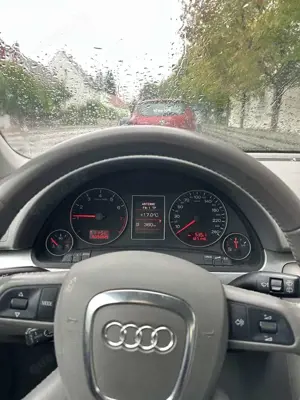 Audi A4 2.0 Bild 5