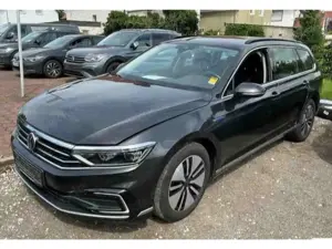 Volkswagen Passat Variant GTE DSG *R-Line*Business Premium-Paket