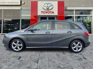 Mercedes-Benz B 200 CDI BlueEfficiency Xenon*Navi*SHZ*SitzMemory Bild 3