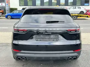 Porsche Cayenne V6 Pano./360°/Luft/HuD/Key-Less/Approved Bild 5