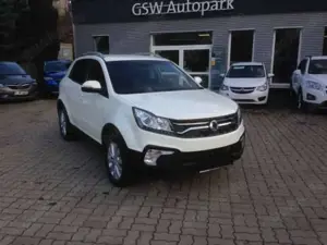 SsangYong Korando KORANDO QUARTZ 2.2 D MT 4WD