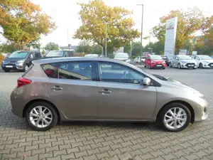 Toyota Auris 1.33 Dual-VVT-i START Edition Bild 5