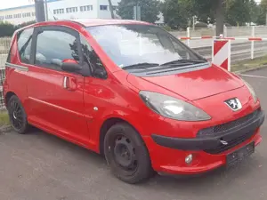 Peugeot 1007 1007 110 2-Tronic Premium Bild 3