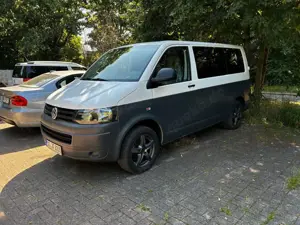 Volkswagen T5 Kombi