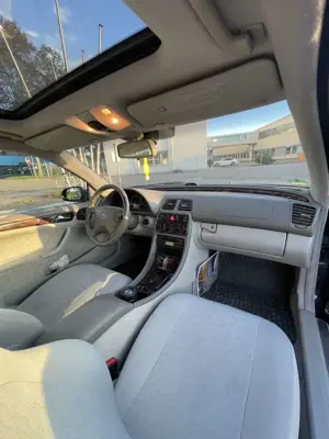 Mercedes-Benz CLK 200 Coupe Kompressor Elegance Bild 4