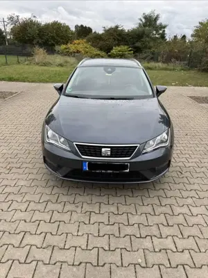 SEAT Leon 1.6 TDI StartStop DSG Style