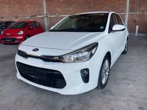 Kia Rio Dream Team/NAVI/KAMERA SHZ/APPLE