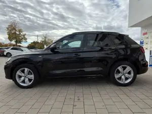 Audi Q5 40 TDI quattro S line DAB Lane Pano RFK Optik Bild 2