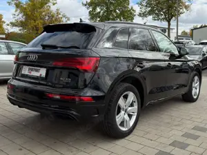 Audi Q5 40 TDI quattro S line DAB Lane Pano RFK Optik Bild 5