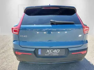 Volvo XC40 Pure Electric Core 19" LED LHZ STDHZ WÄPU Bild 5