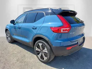 Volvo XC40 Pure Electric Core 19" LED LHZ STDHZ WÄPU Bild 4