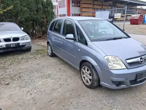 Opel Meriva Meriva 1.6 16V Innovation 110 Jahre
