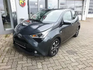 Toyota Aygo x-play Team D
