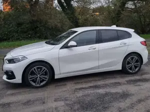 BMW 118 118d Aut. Sport Line Bild 4