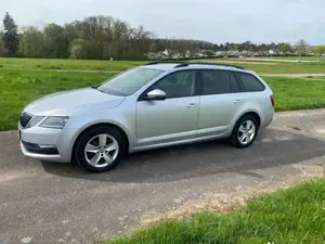 Skoda Octavia Ambition.Climatronic. PDC. DSG. Xenon LED Bild 3