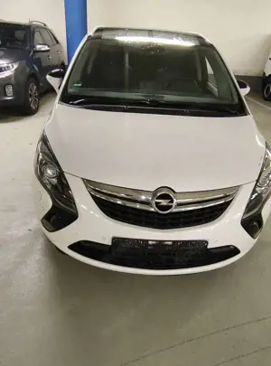 Opel Zafira Tourer Zafira Tourer 2.0 BITurbo CDTI Start/Stop Inoation Bild 4