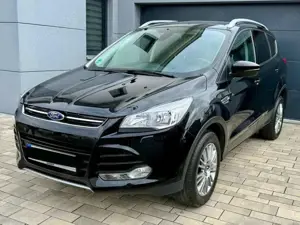 Ford Kuga Kuga 1.6 EcoBoost 2x4 Titanium Bild 3