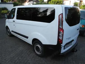 Ford Transit /Tourneo Custom Kombi 320 L1 9Sitzer AHK Bild 2