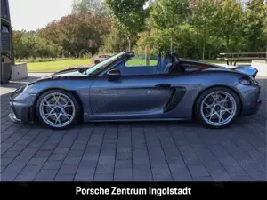 Porsche 718 Spyder Boxster RS Weissach-Paket Liftsystem Sport Chrono Bild 2