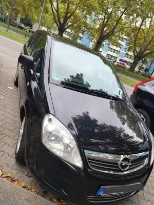Opel Zafira 1,7 Cdti Bild 3