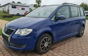 Volkswagen Touran Trendline 1.4 16V TSI 1390 ccm Metallic