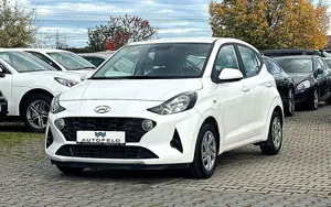 Hyundai i10 1.0 /VOLLSHEFT/SZH/PDC/ALLWETTER/BT