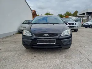 Ford Focus Focus Fließheck  5-Türer-*KLIMA* Service neu