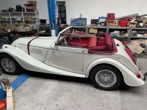 Morgan Plus 4 Drophead Coupe bildbübsch und sehr selten Bild 4