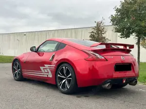 Nissan 370Z 370 Z Coupe LED Navi Sitzheizung Tempomat Remus Bild 4