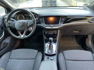 Opel Astra Dynamic Bild 3