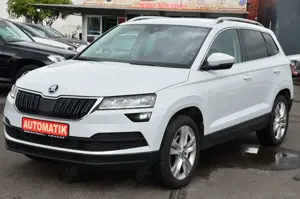 Skoda Karoq Style4x4*Autom*1. HAND*D*Xenon*Navi*Kamera