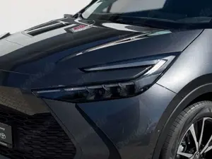 Toyota C-HR 1.8 Hybrid Team D mit Technik-Paket AUT Bild 5