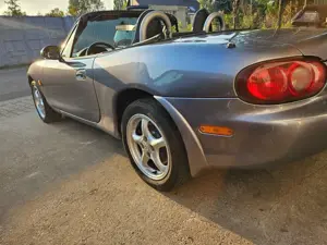 Mazda MX-5 MX-5 1.6i 16V Unplugged
