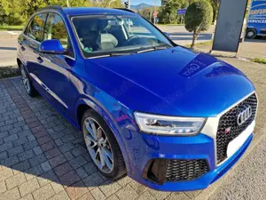 Audi RS Q3 2.5 TFSI quattro S tronic AHK BOSE Carbon 20 Zoll
