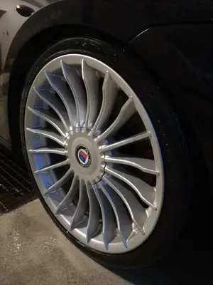 BMW 335 335i Coupe Bild 4