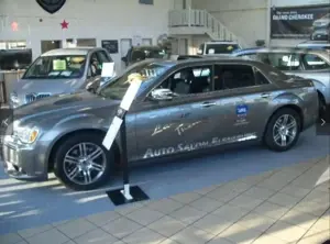 Lancia Thema Platinum 3.0 V6 Multijet *Navi*Leder*Pano* Voll* Bild 3