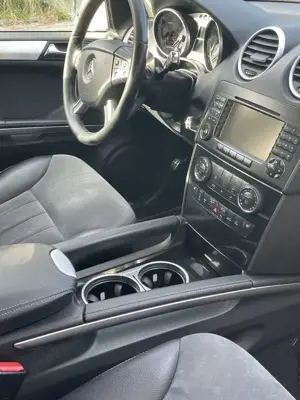 Mercedes-Benz ML 280 CDI 4Matic 7G-TRONIC DPF Edition 10 Bild 5