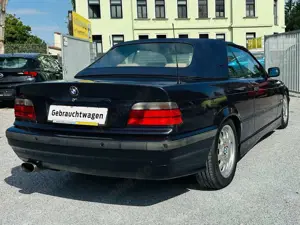 BMW 320 3er 320i Sport Edition LEDER KLIMA  ALU TÜV NEU Bild 5