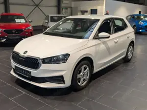 Skoda Fabia 1.0 TSI Active 8-fach Klima Bild 1