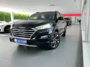 Hyundai TUCSON 1.6 Premium 4WD - Schiebed./ Navi/ Kamera