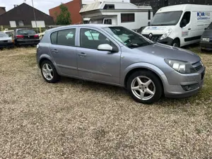Opel Astra Astra 1.4 Edition Bild 2