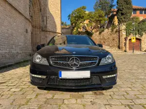 Mercedes-Benz C 63 AMG T Bild 2