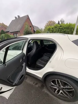 Mercedes-Benz GLA 200 GLA 200 (156.943) Bild 5