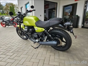 Moto Guzzi V7 sport zum Sonderpreis Bild 3