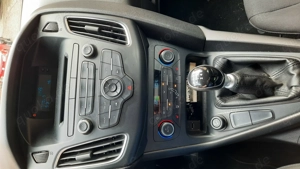 Ford Focus Turnier 1,5 D Bild 3