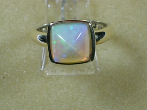 NEU: Ring Größe 18 - 56,5 375 Gold mit Kristall-Opal