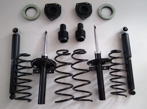 Fahrwerk Serienfahrwerk Renault  Megane 2 + Scenic 2 JM Federn Stoßdämpfer Domlager Staubschutz neu